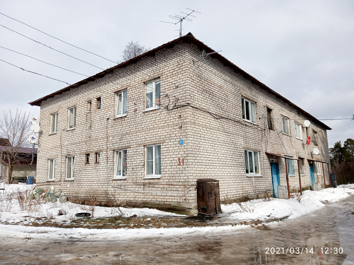 Выборгский район, прочие н. п., Поляны, Выборгское шоссе, 31