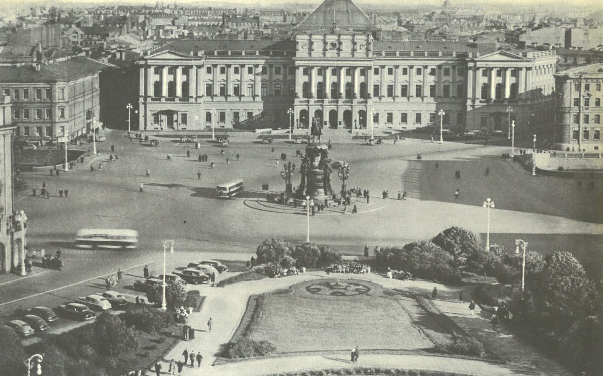 Санкт-Петербург, Исаакиевская площадь, 6; Синий мост. Санкт-Петербург — Исторические фотографии