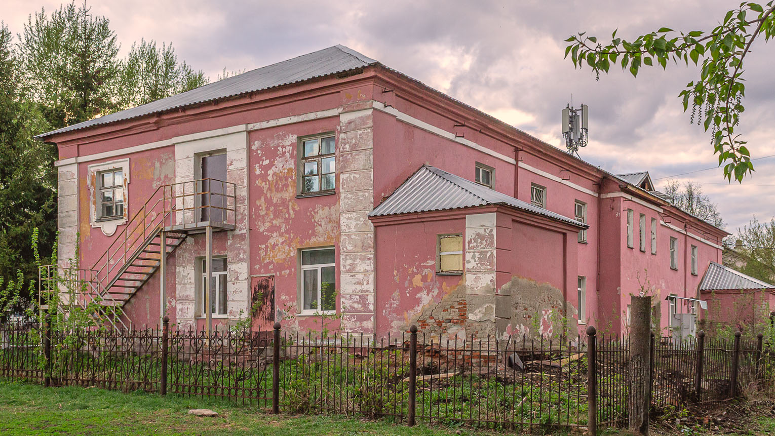 Ufa, Улица Богдана Хмельницкого, 53