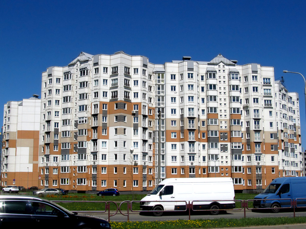 Минск, Улица Михаила Пташука, 11