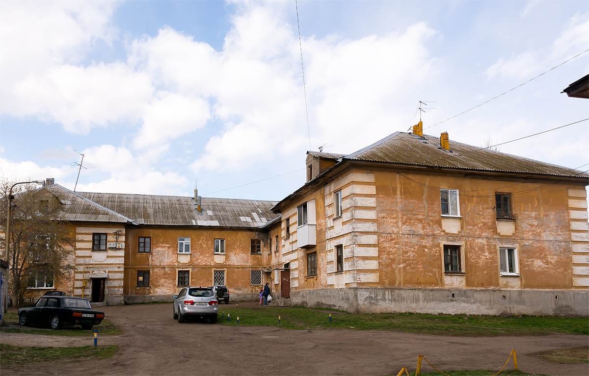 Уфа, Кольцевая улица, 101 / Улица Боткина, 11