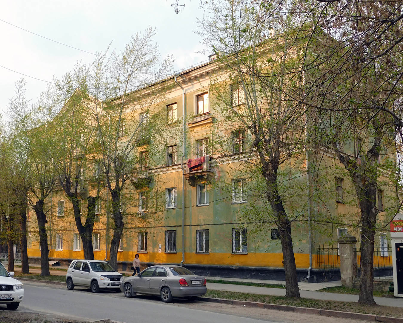 Новосибирск, улица Александра Невского, 10