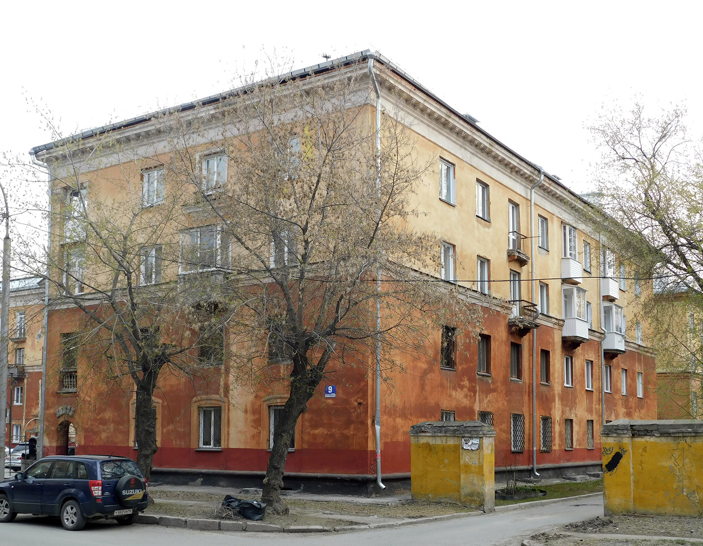 Новосибирск, 1-й Краснодонский переулок, 9