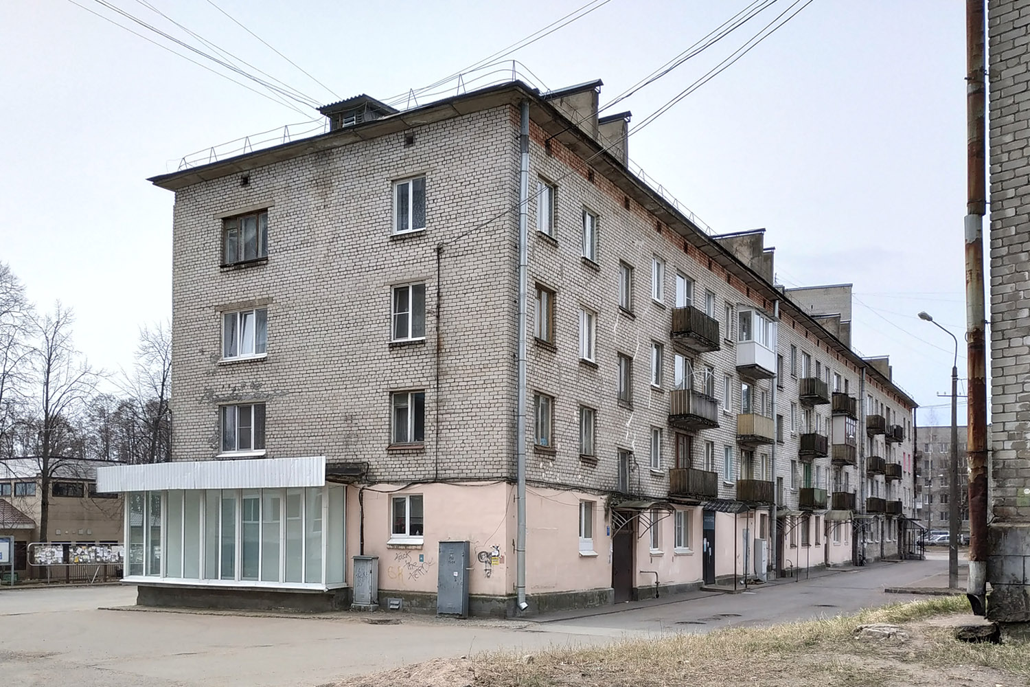 Primorsk, Набережная Лебедева, 4