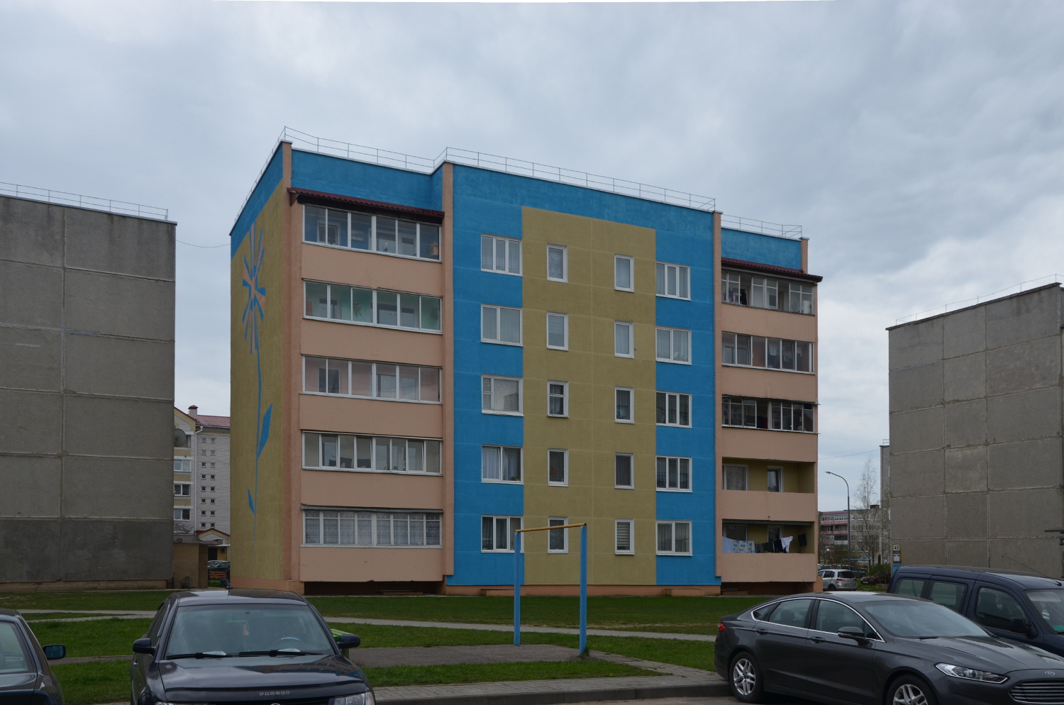 Островец, Улица Володарского, 48