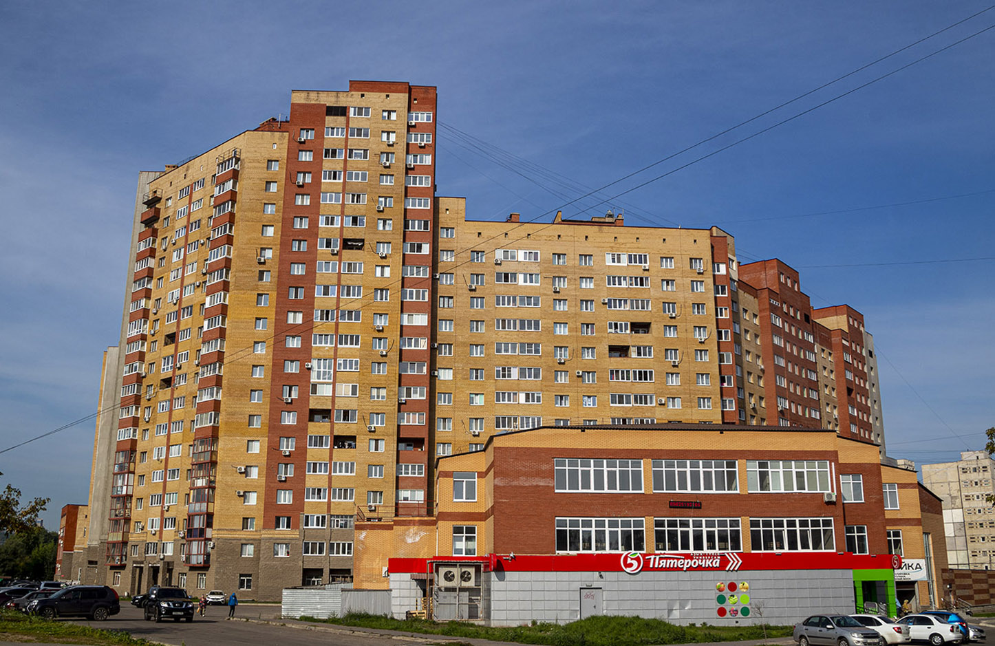 Уфа, Улица Баязита Бикбая, 44; Улица Баязита Бикбая, 44А