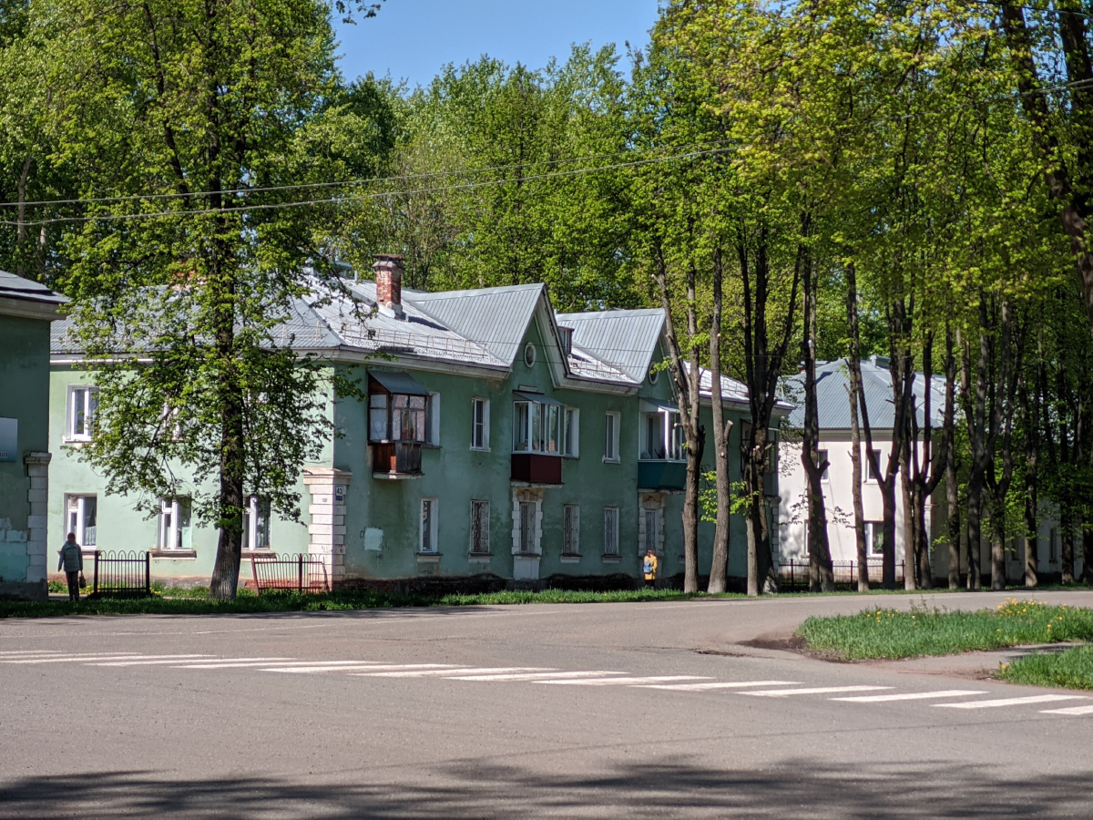Глазов, Улица Тани Барамзиной, 43