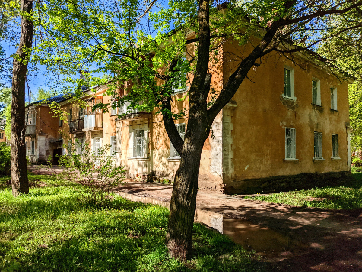 Glazov, Улица Мира, 9А