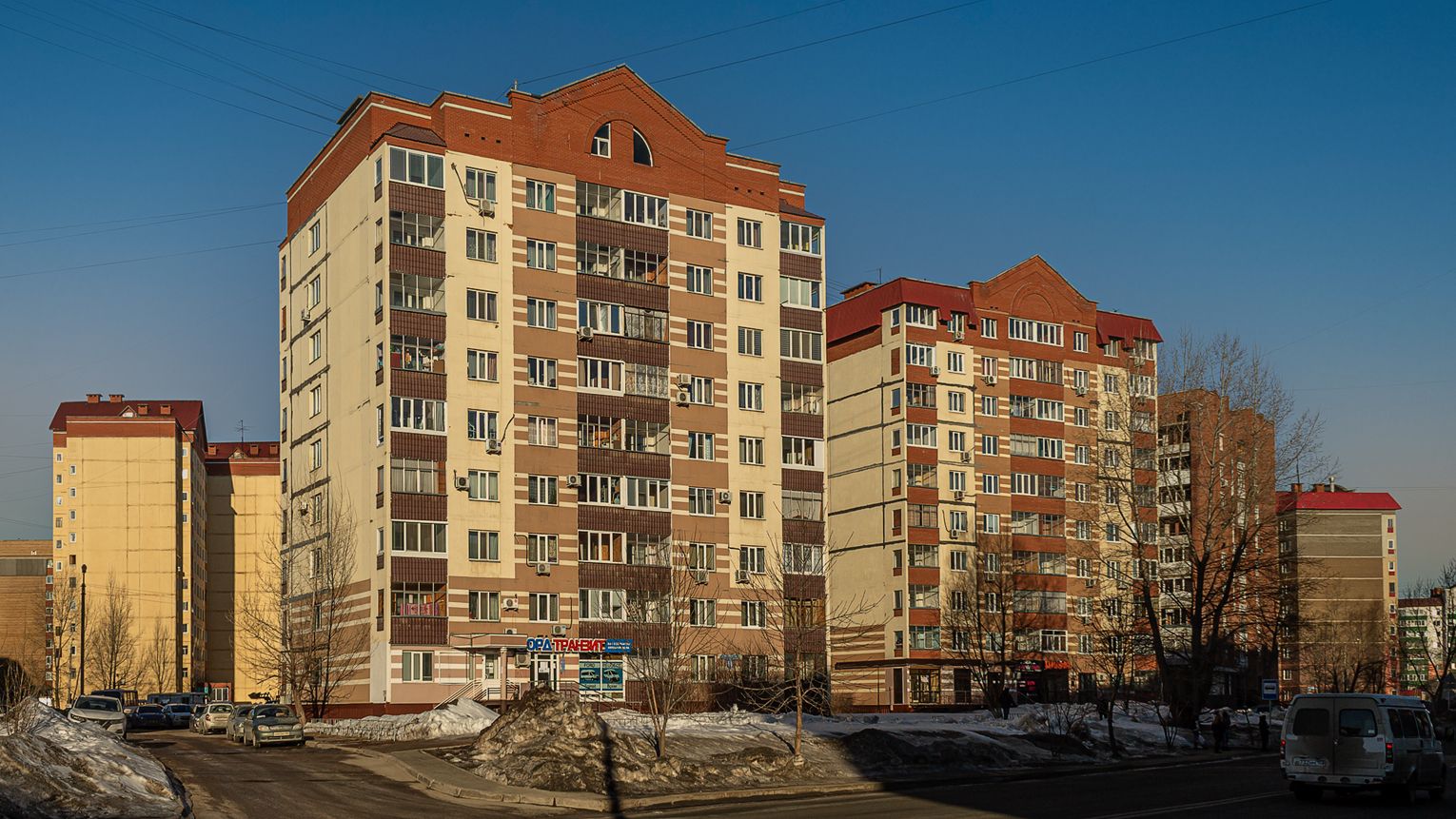 Ufa, Улица Юрия Гагарина, 51; Улица Юрия Гагарина, 53