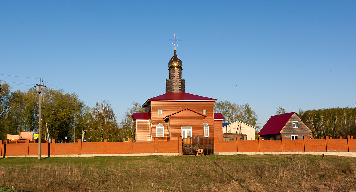 Благоварский район, прочие н.п., с. Благовар, Совхозная улица, 1/1
