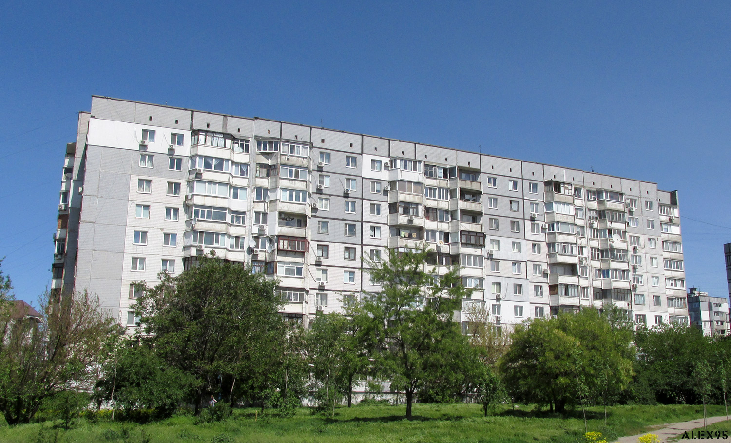 Днепр, Донецкое шоссе, 97