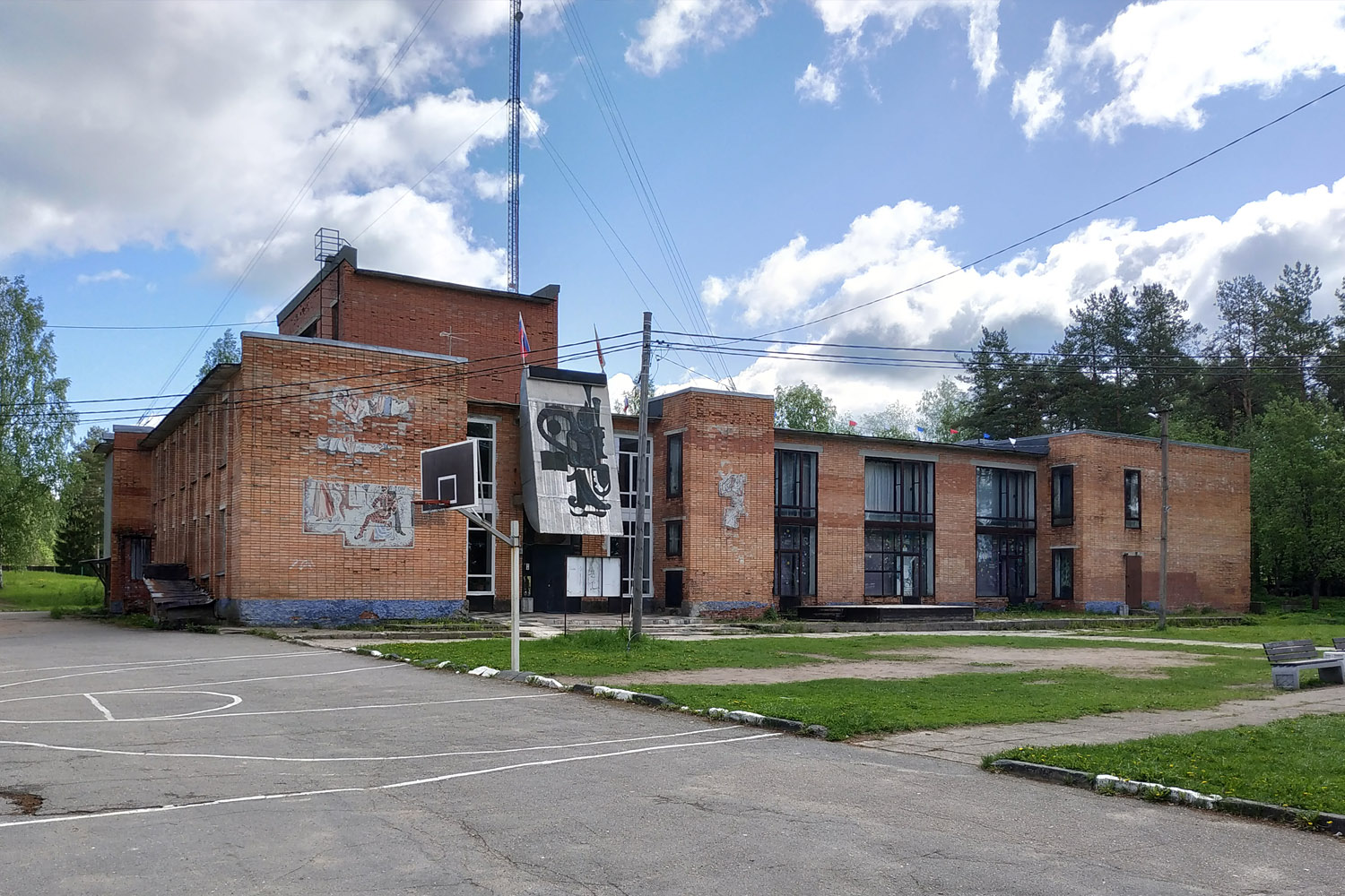 Выборгский район, прочие н. п., Пушное, Школьная улица, 13