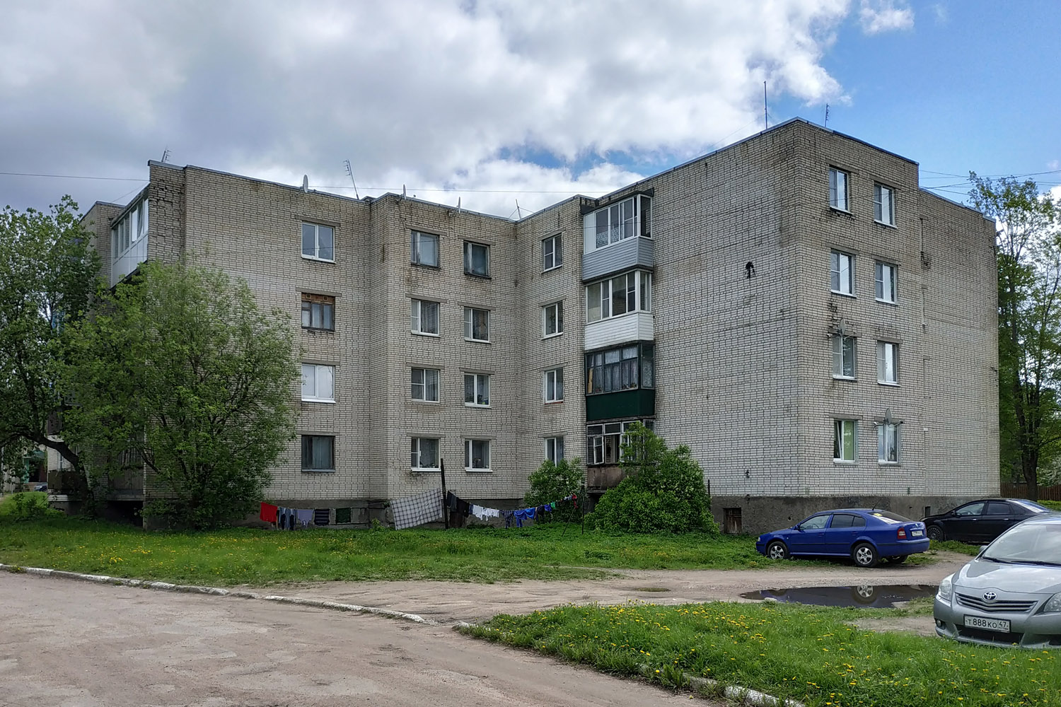 Выборгский район, прочие н. п., Пушное, Школьная улица, 14; Пушное, Школьная улица, 12