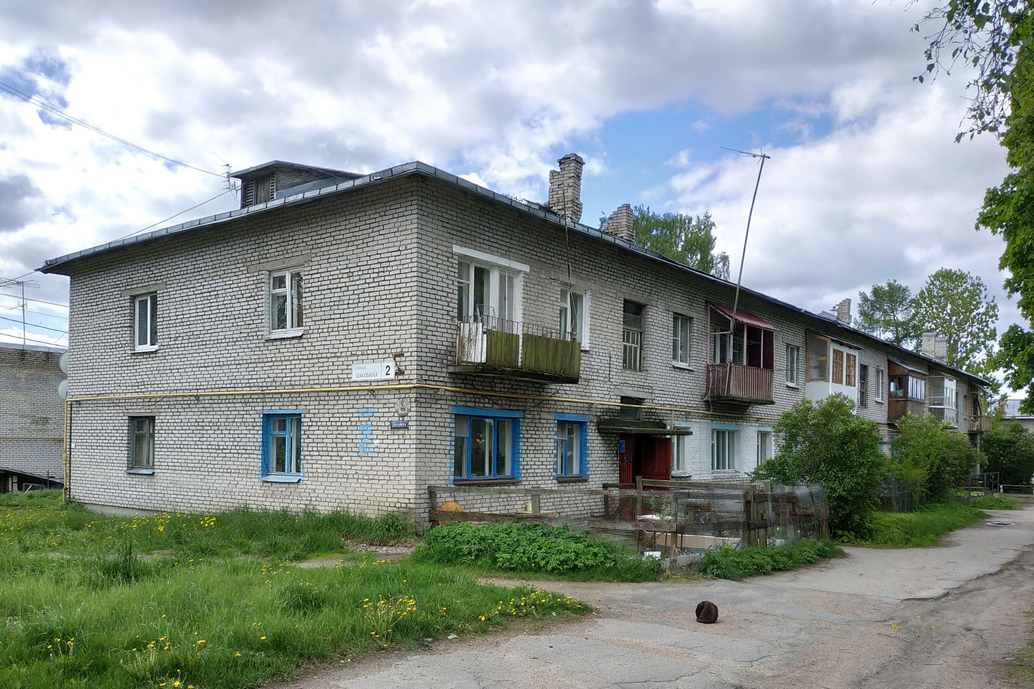 Vyborg District, other localities, Пушное, Школьная улица, 2