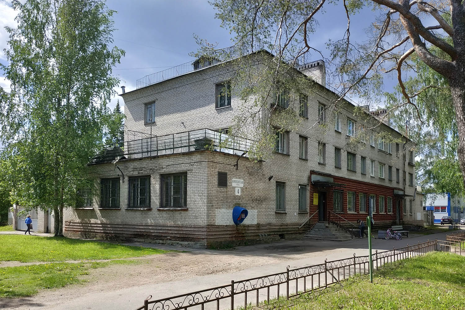Зеленогорск, Комендантская улица, 4
