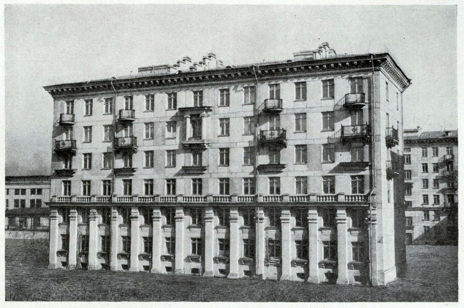 Санкт-Петербург, Улица Решетникова, 13
