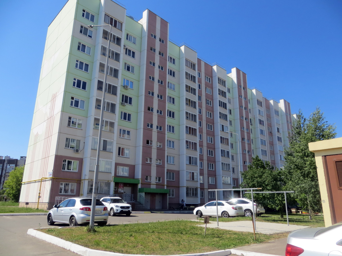 Нижнекамск, Улица Менделеева, 25