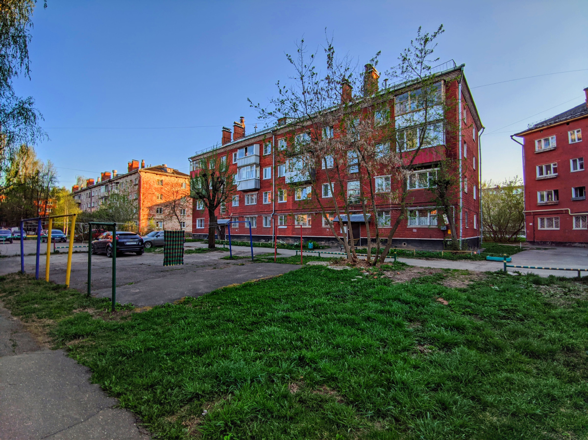 Глазов, Улица Короленко, 16Б