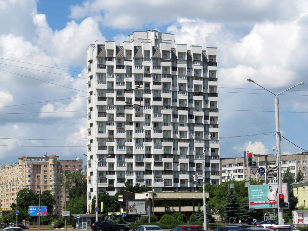 Минск, Проспект Машерова, 42