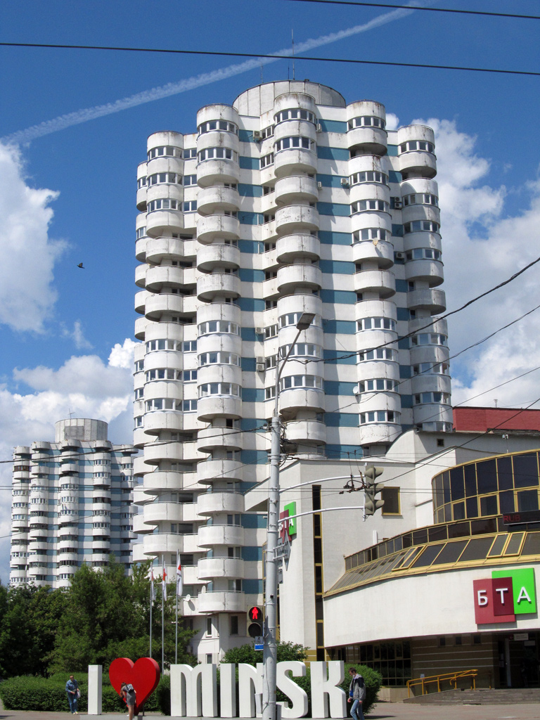 Минск, Улица Веры Хоружей, 22; Улица Веры Хоружей, 24 корп. 2; Улица Веры Хоружей, 20