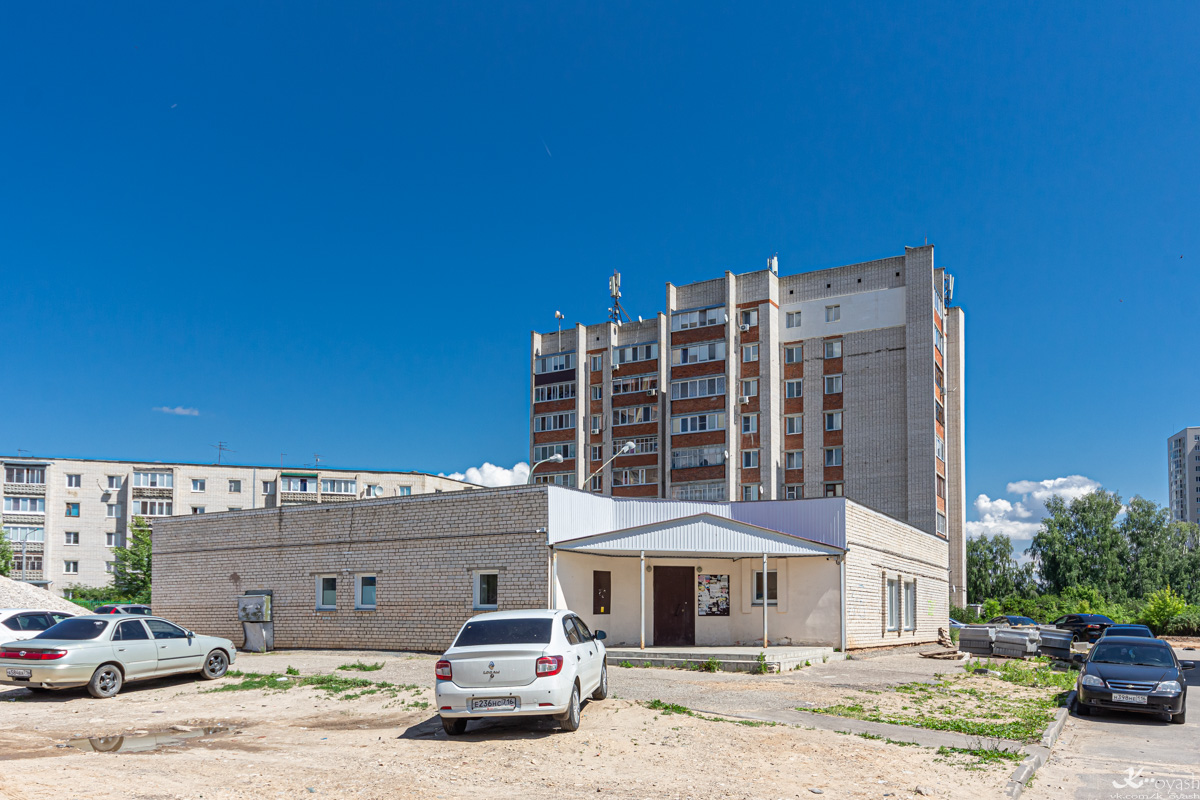 Казань, Улица Алтынова, 2 корп. 1