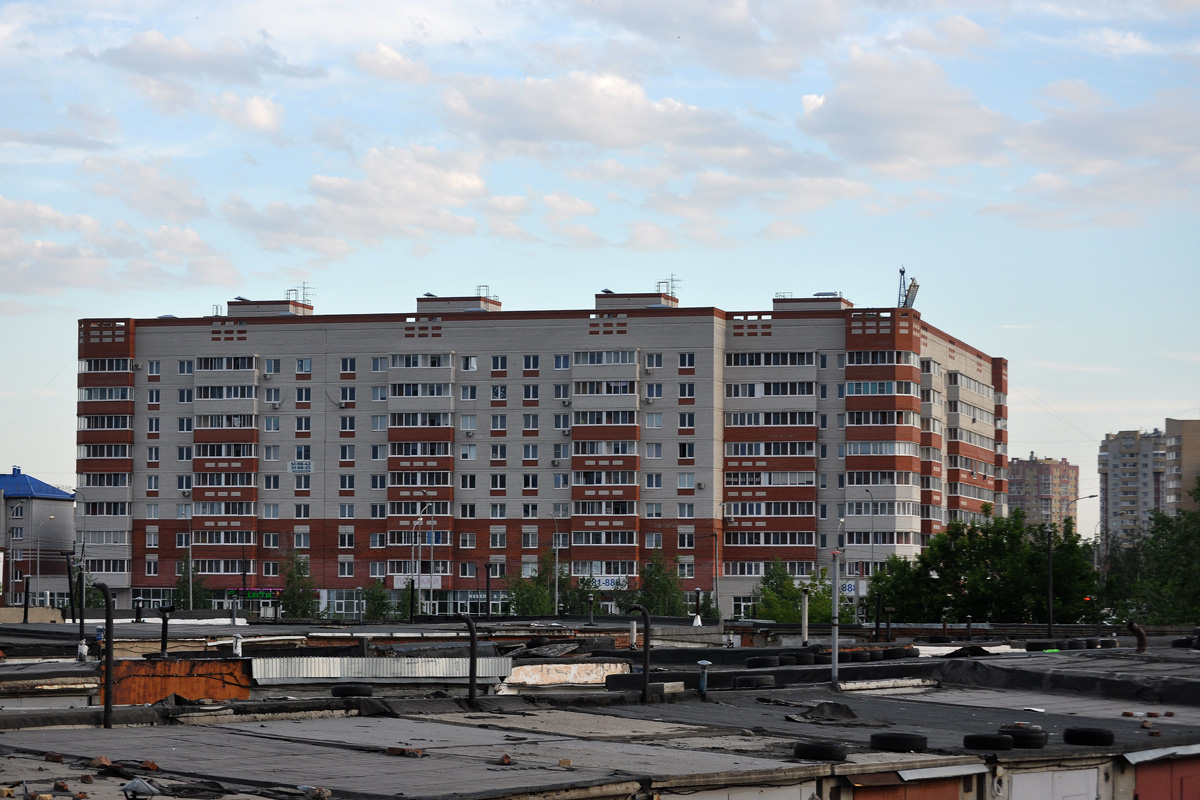 Омск, Улица Конева, 40
