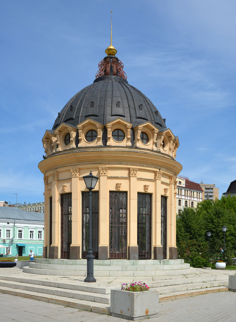 Kazań, Петербургская улица, 32*