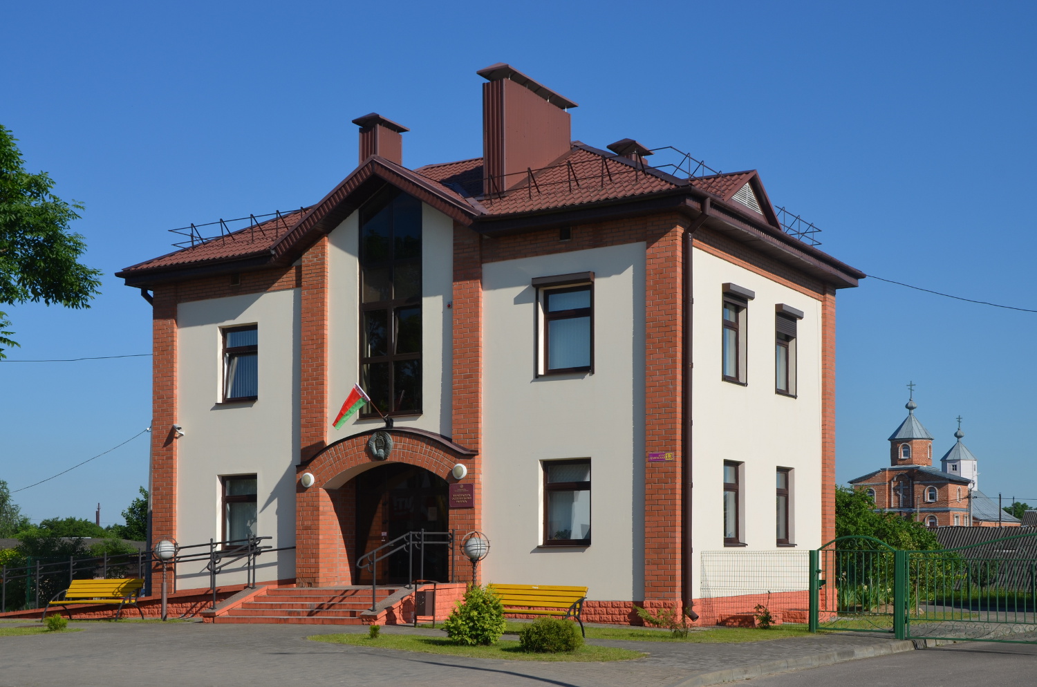 Островец, Ленинская улица, 13