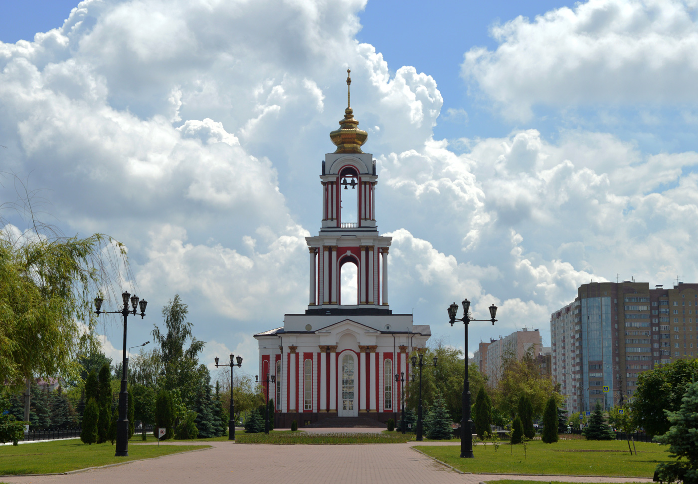 Курск, Улица Карла Маркса, 76Б