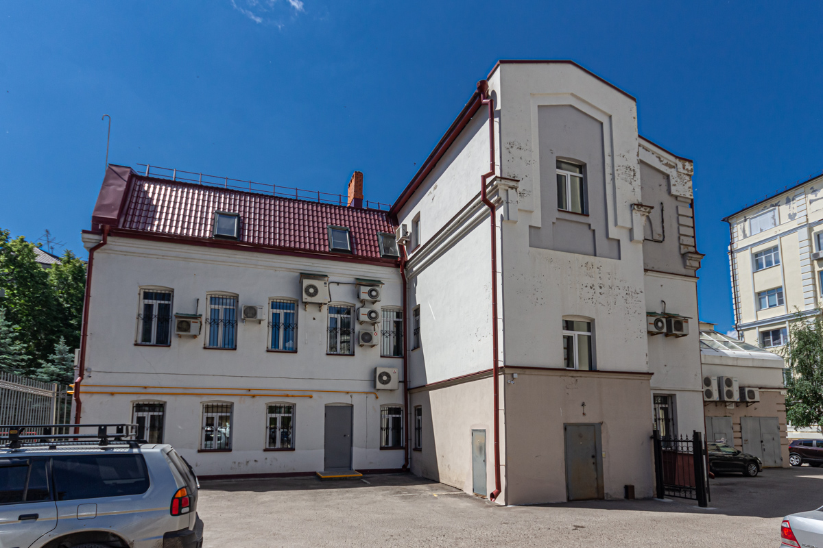 Казань, Улица Тельмана, 18