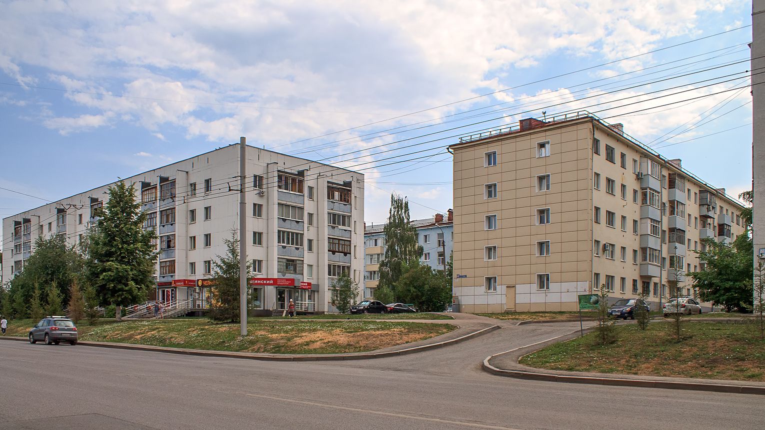 Уфа, Улица Мажита Гафури, 44/46; Улица Мажита Гафури, 48 / Улица Свердлова, 54