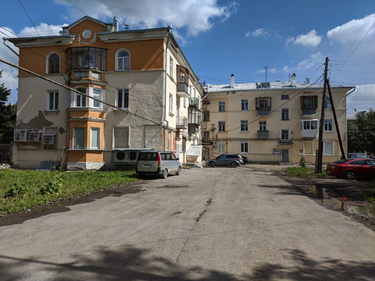 Каменск-Уральский, Алюминиевая улица, 33
