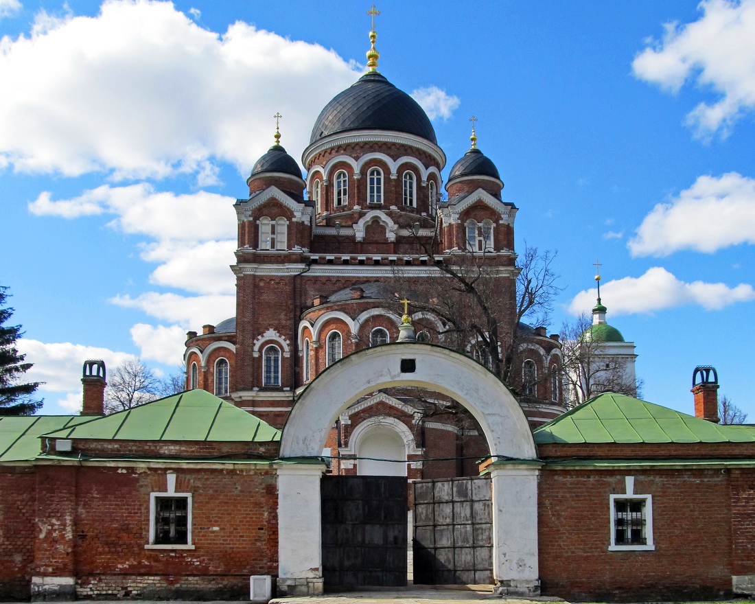 Можайский муниципальный округ, прочие н.п., пос. Ворошилово, восточные ворота; пос. Ворошилово, собор