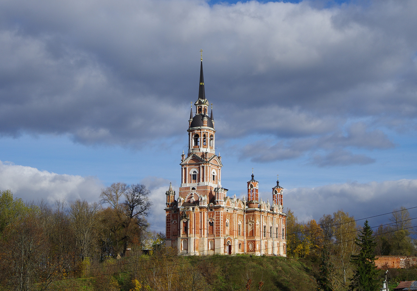 Можайск, Бородинская улица, 8