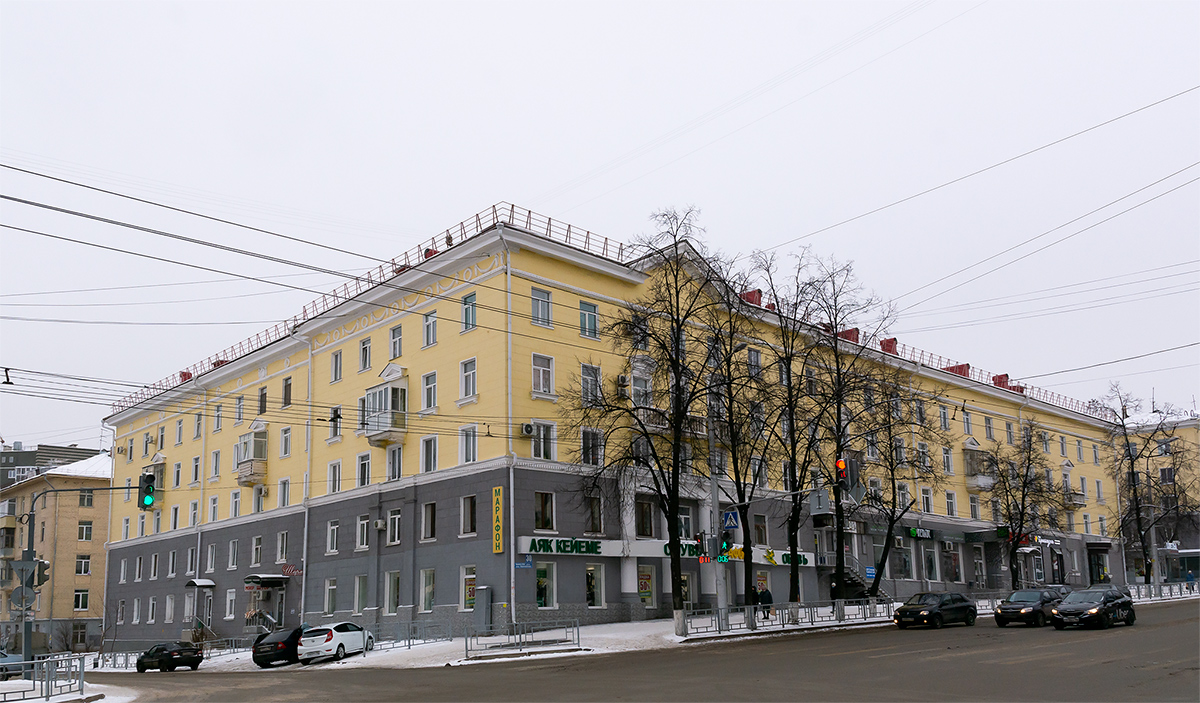 Уфа, Первомайская улица, 30 / Улица Владимира Маяковского, 15