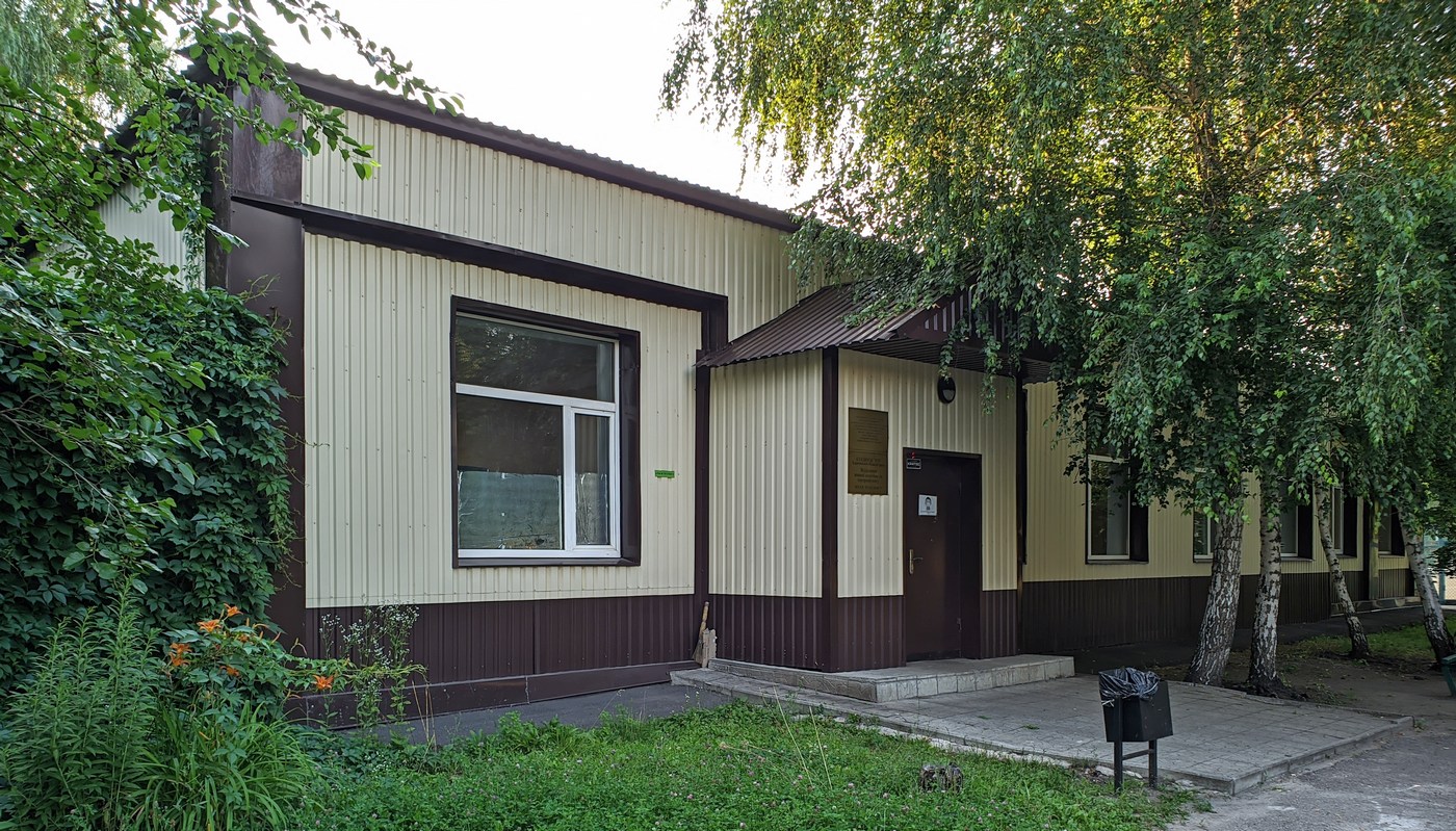 Харьков, Проспект Героев Харькова, 244 / бульвар богдана хмельницкого, 1