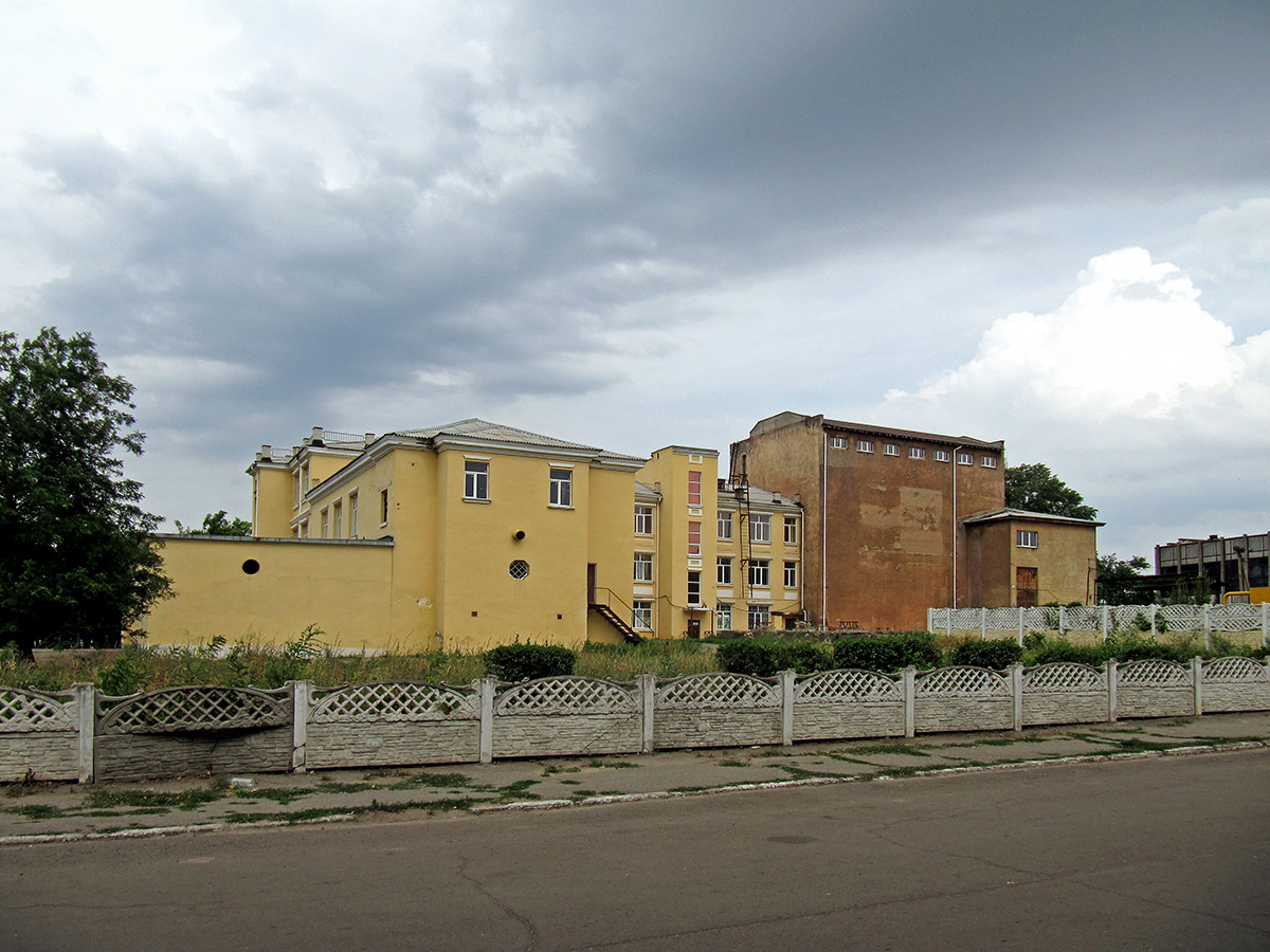 Лисичанск, Улица Карла Либкнехта, 30