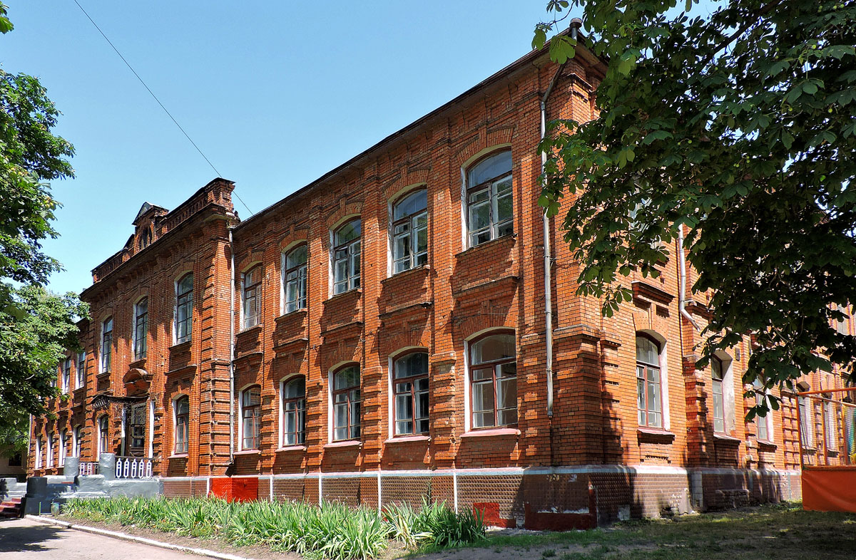 Красноград, Соборная улица, 85