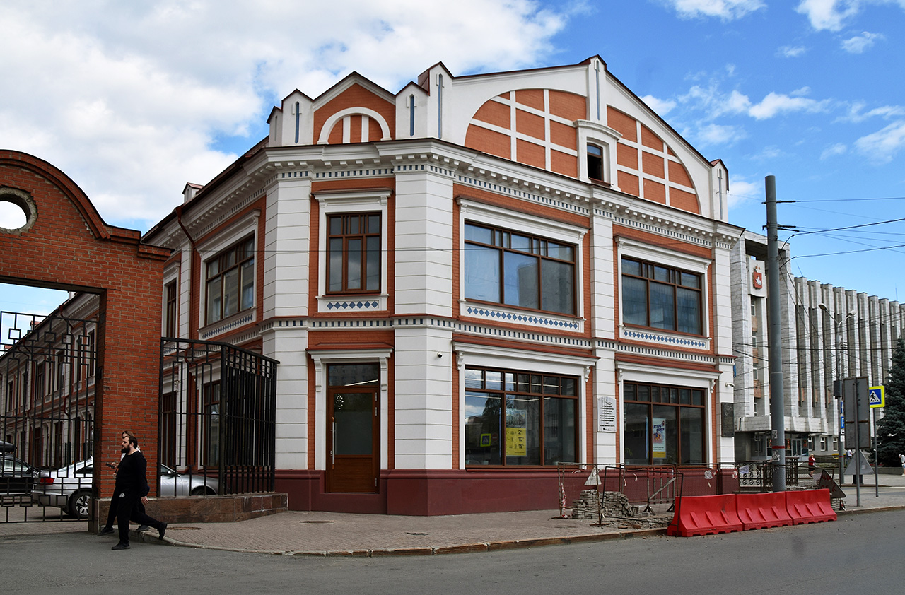 Пермь, Петропавловская улица, 57
