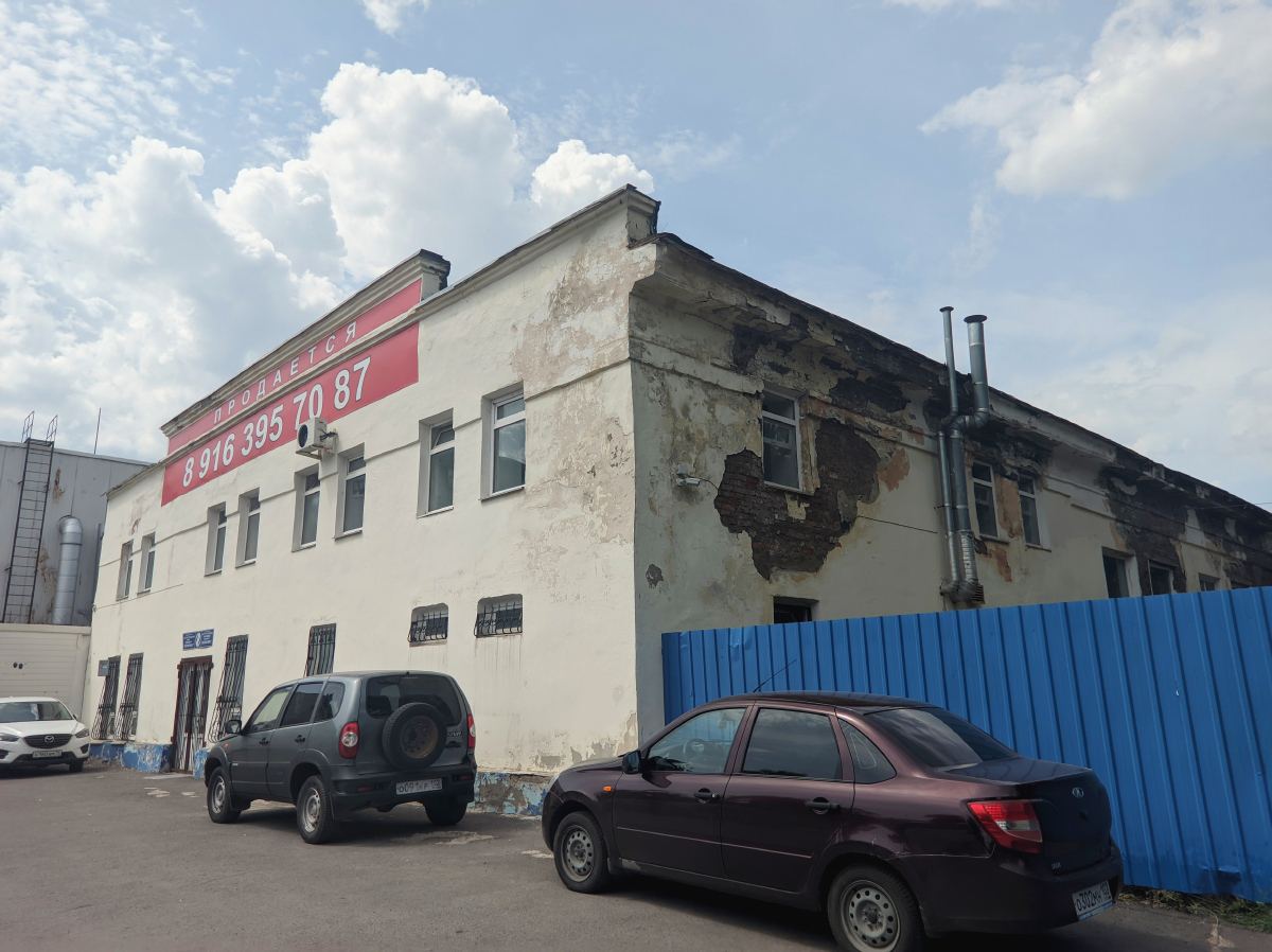Ufa, Улица Володарского, 2