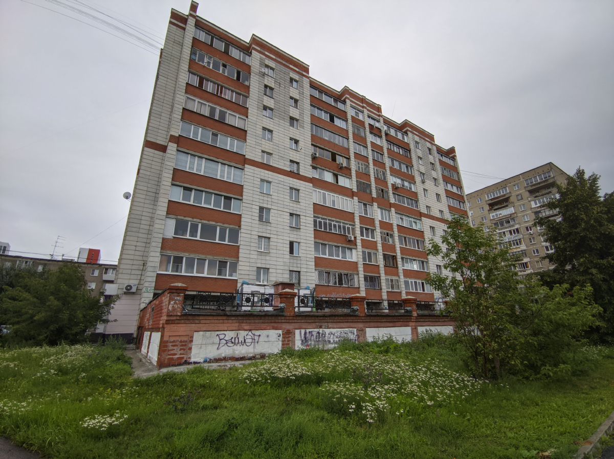 Yekaterinburg, Улица Металлургов, 46А