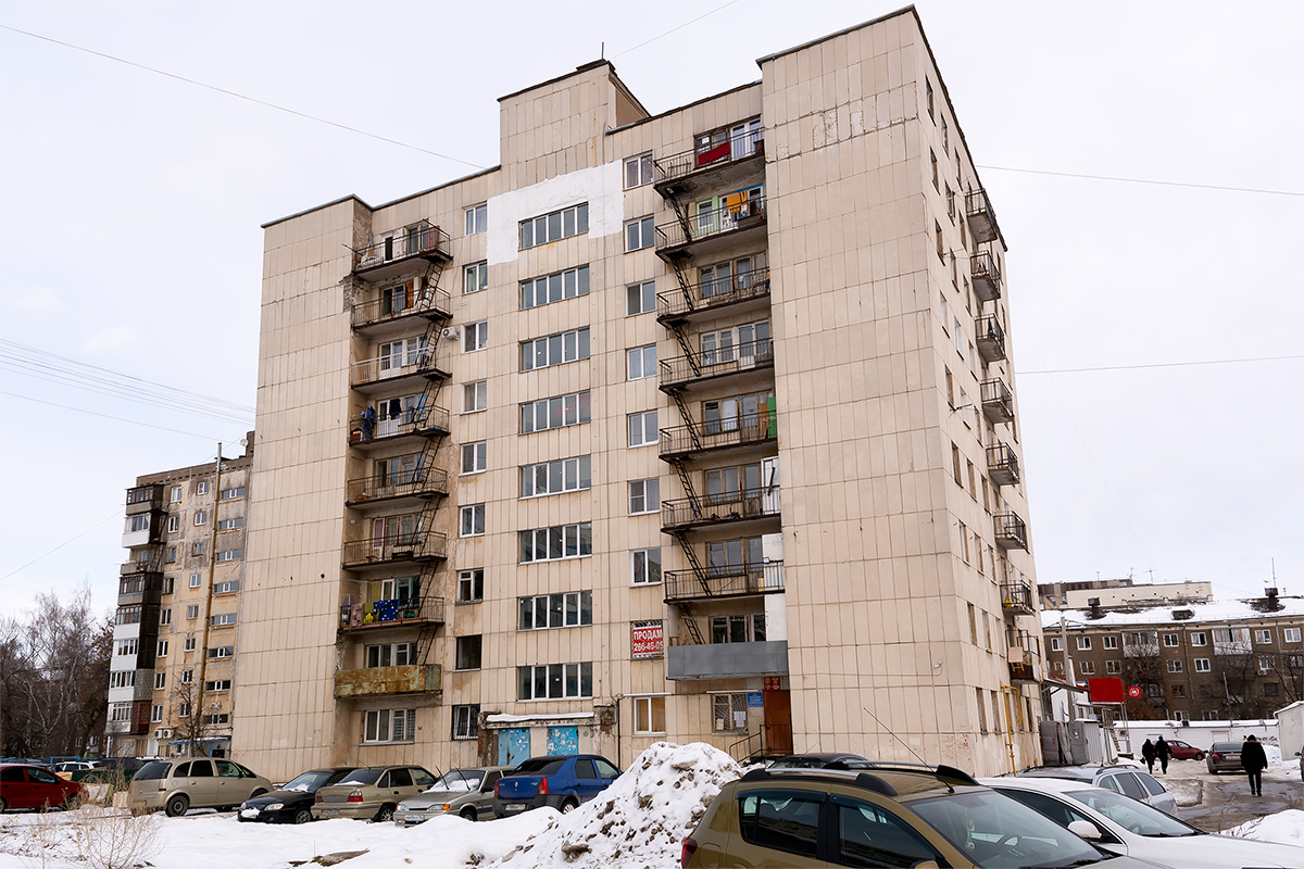 Уфа, Улица Сергея Вострецова, 11