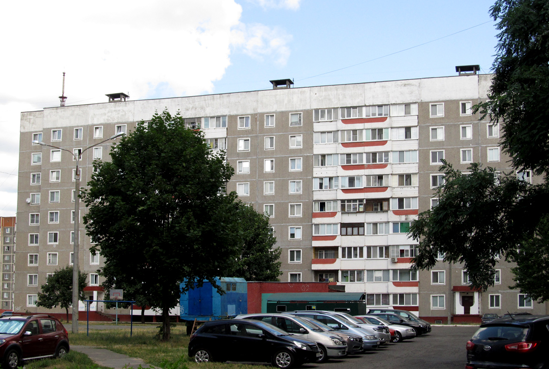 Жлобин, 18-й микрорайон, 12