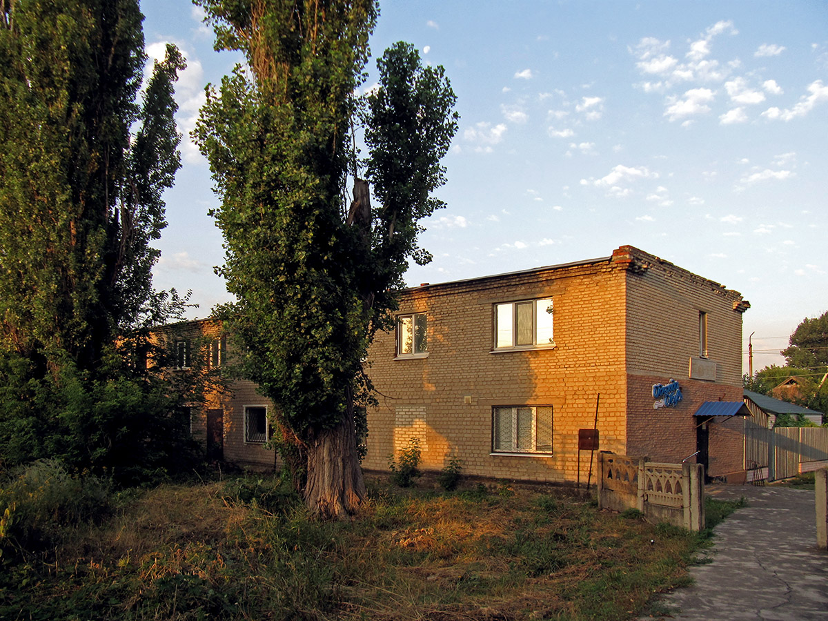 Северск, Железнодорожная улица, 15