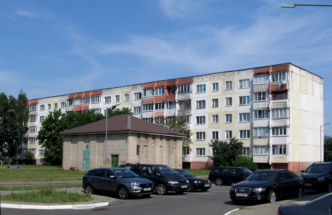 Солигорск, Октябрьская улица, 51