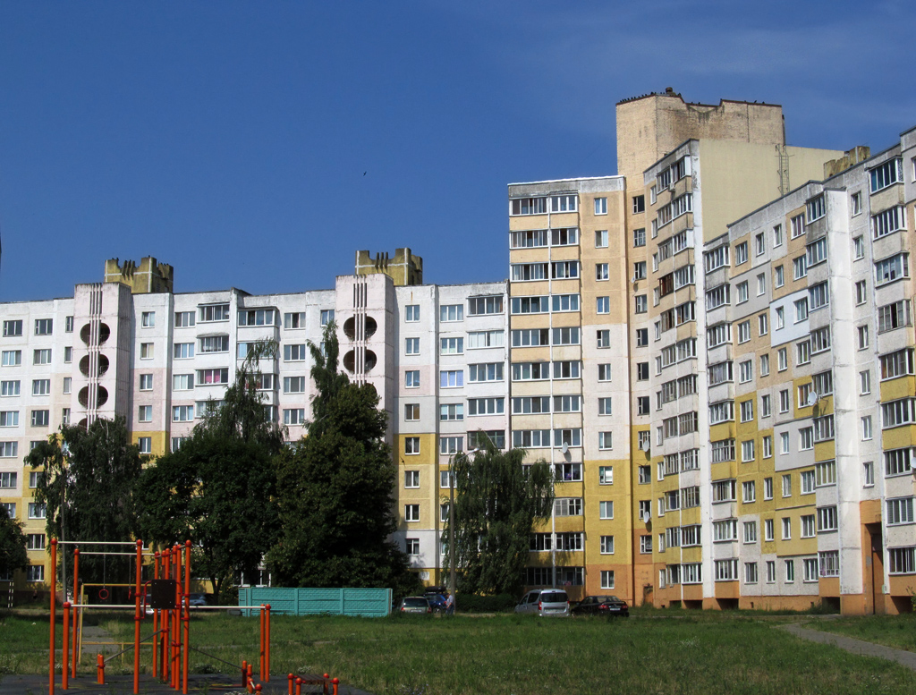 Солигорск, Октябрьская улица, 75