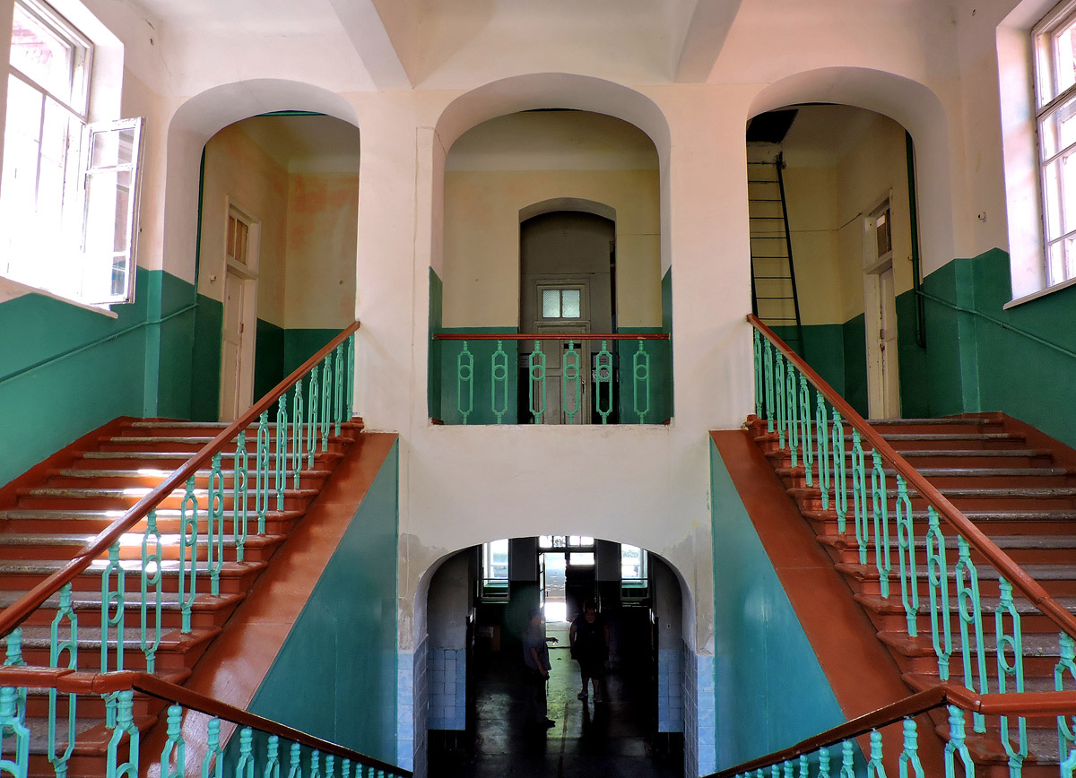 Красноград, Соборная улица, 85