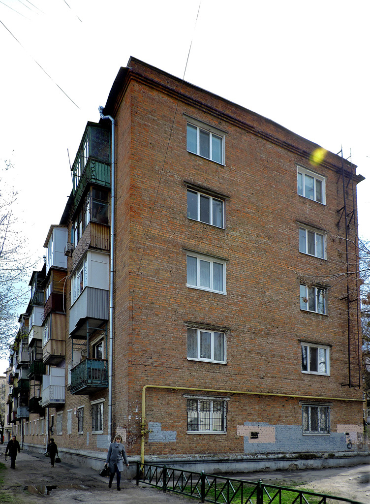 Charków, Териховская улица, 1