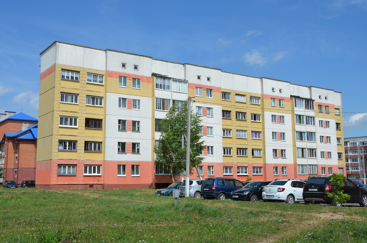 Новолукомль, Молодёжный бульвар, 5