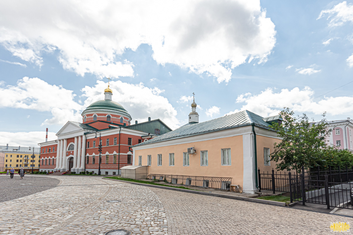 Kazań, Большая Красная улица, 3 корп. 1; Большая Красная улица, 5